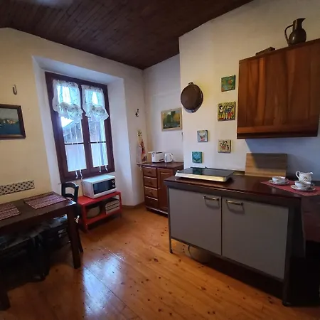 Antica Casa Al Appartement Oggebbio