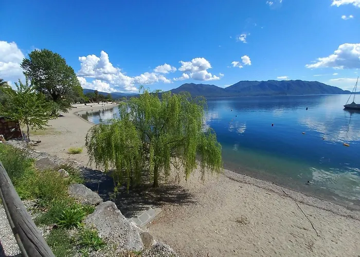 Antica Casa Al Apartment Oggebbio